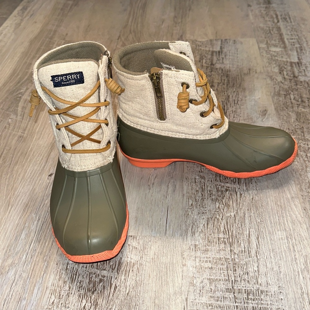 Women's Sperry Top-Sider Saltwater Duck Boot | 6.5
